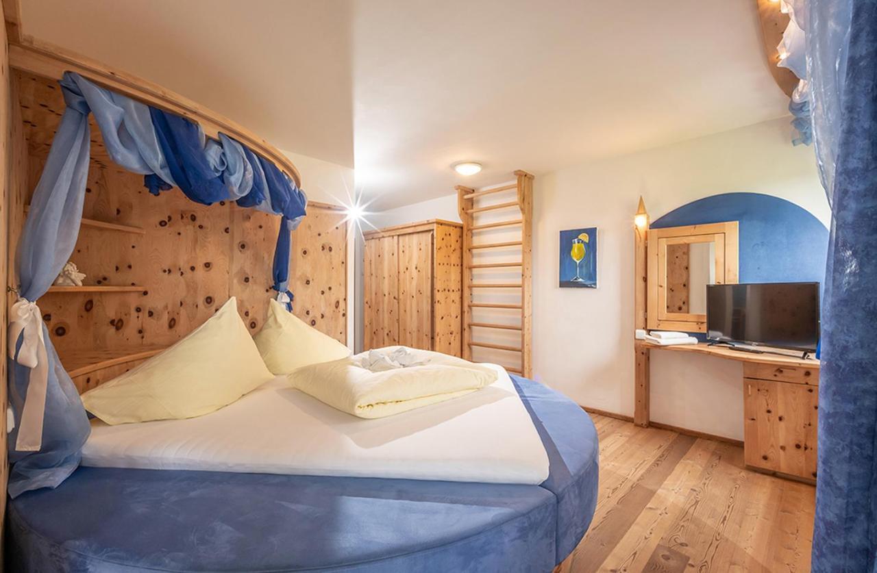 Bed & Breakfast Landhaus Strasser ゼル エクステリア 写真